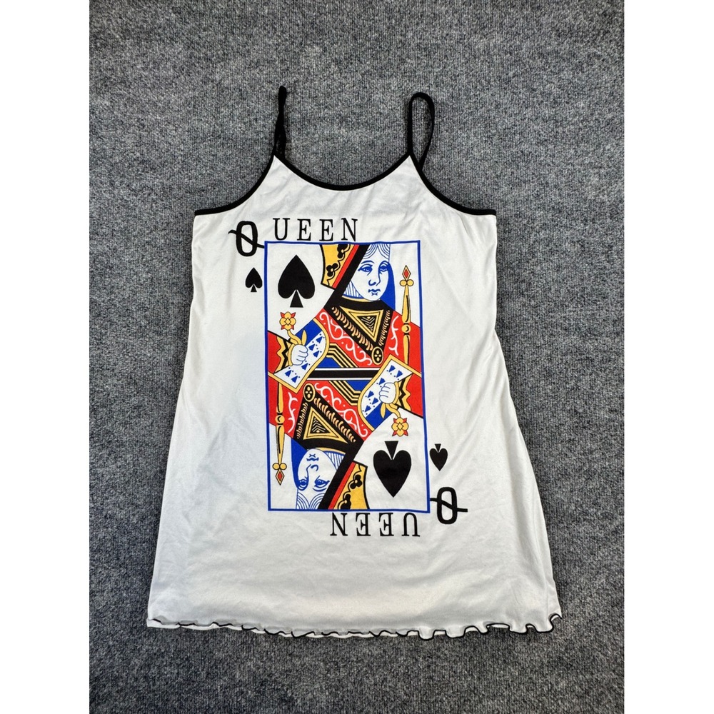 Y2K, fairy grunge, coquette, alt girl, 2000s cami, graphic tank, fitted top